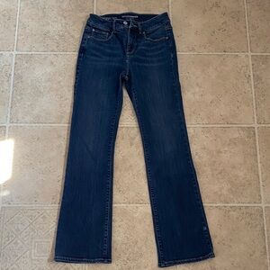 🌼 2/$25 Denver Hayes Hanna High Rise Straight Leg Jeans